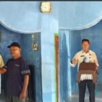 Kepala Lembaga Permasyarakatan Kelas IIB Lubuk Basung Berikan Bantuan Meja Baca Alquran Kepada Pengurus Mushalla Nurul Falah