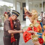 Suasana Penuh Kekeluargaan Warnai Penyambutan Kajati Sumbar Muhibuddin, S.H., M.H.