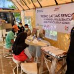 KAI Divre II Sumbar Gelar Pemeriksaan Kesehatan Gratis untuk Warga Terdampak Banjir Tabing