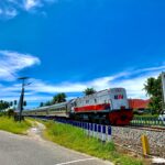 Bawa Keluarga ke Pantai Gandoriah, Kereta Api Jadi Pilihan Favorit Saat Nataru