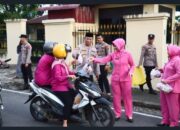 Kapolres Agung Tribawanto Pererat Silaturahmi dengan Warga Lewat Aksi Berbagi Takjil Ramadan