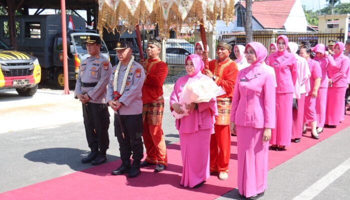 Kapolda Sumbar Menggelar Kunjungan Kerja Ke Polres Pasaman Barat, Tekankan Pelayanan Prima Kepada Masyarakat