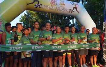PANGDAM XX/TIB LEPAS DAN IKUTI FUN RUN, RIBUAN PESERTA SEMARAKKAN HUT KE-81 TNI