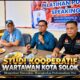 STUDI KOOPERATIF HARI KETIGA, WARTAWAN KOTA SOLOK SAMBANGI PWI RIAU: DRS. RONI NATASE TEKANKAN SOLIDARITAS DAN MARWAH PERS